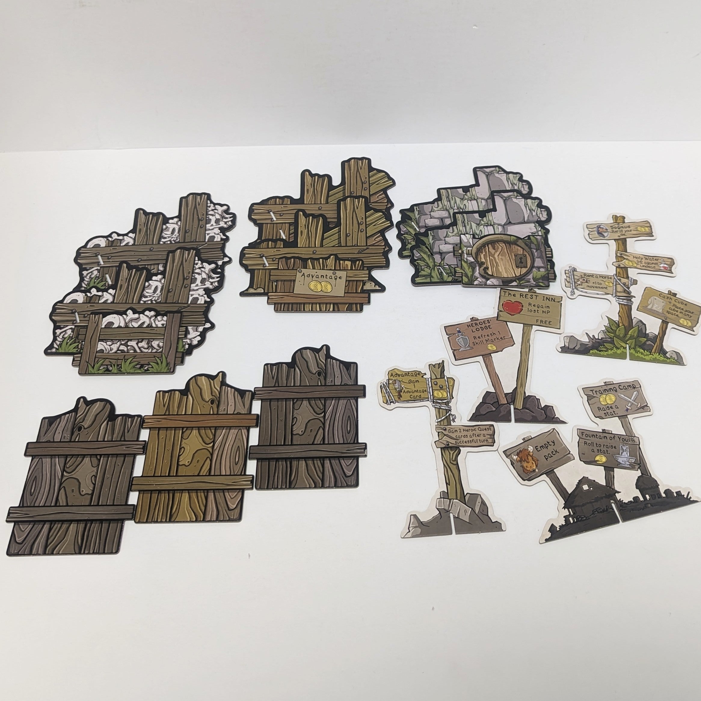 D6: Dungeons, Dudes, Dames, Danger, Dice and Dragons! (Used)