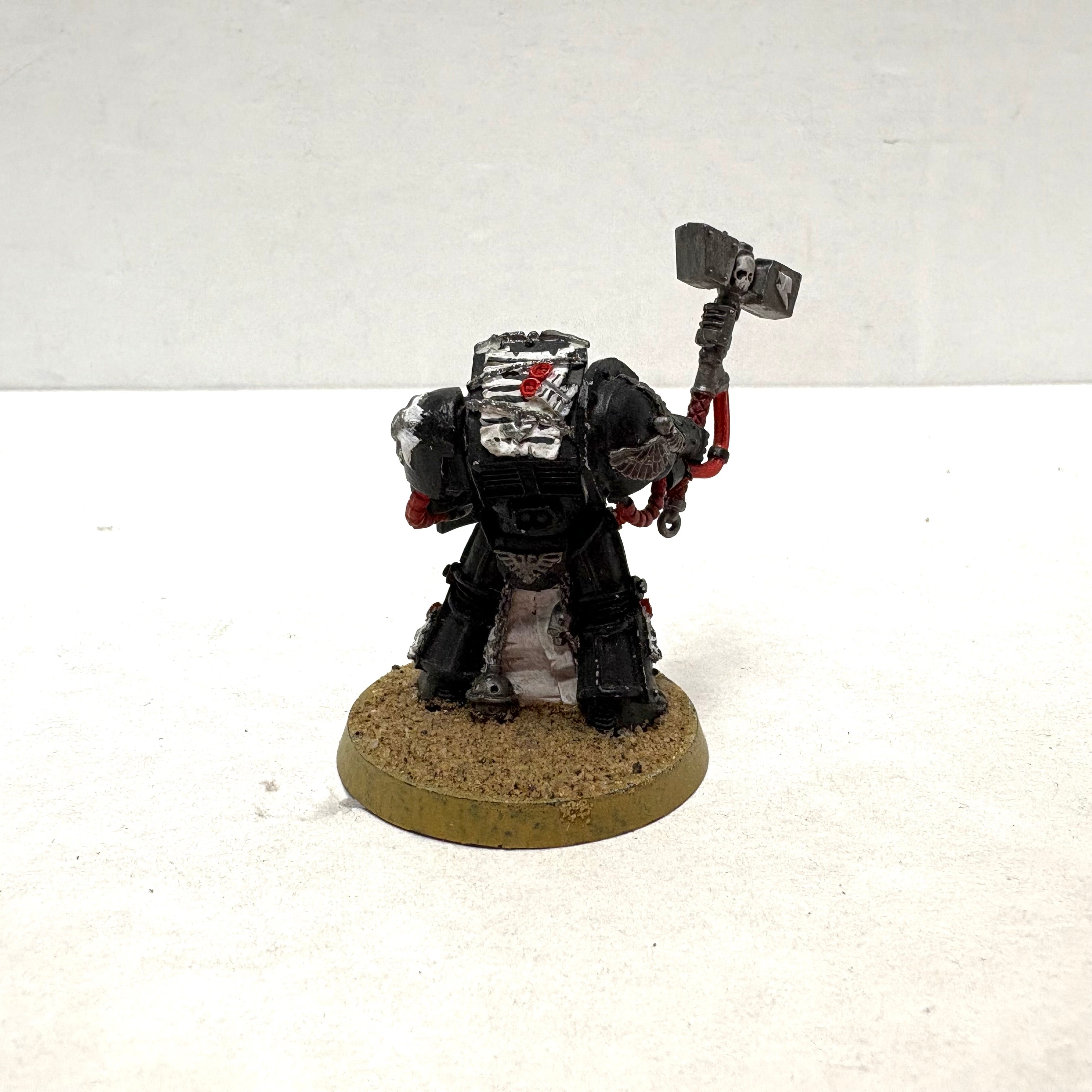 Space Marines: Chaplain in Terminator Armor (Old) (Used)