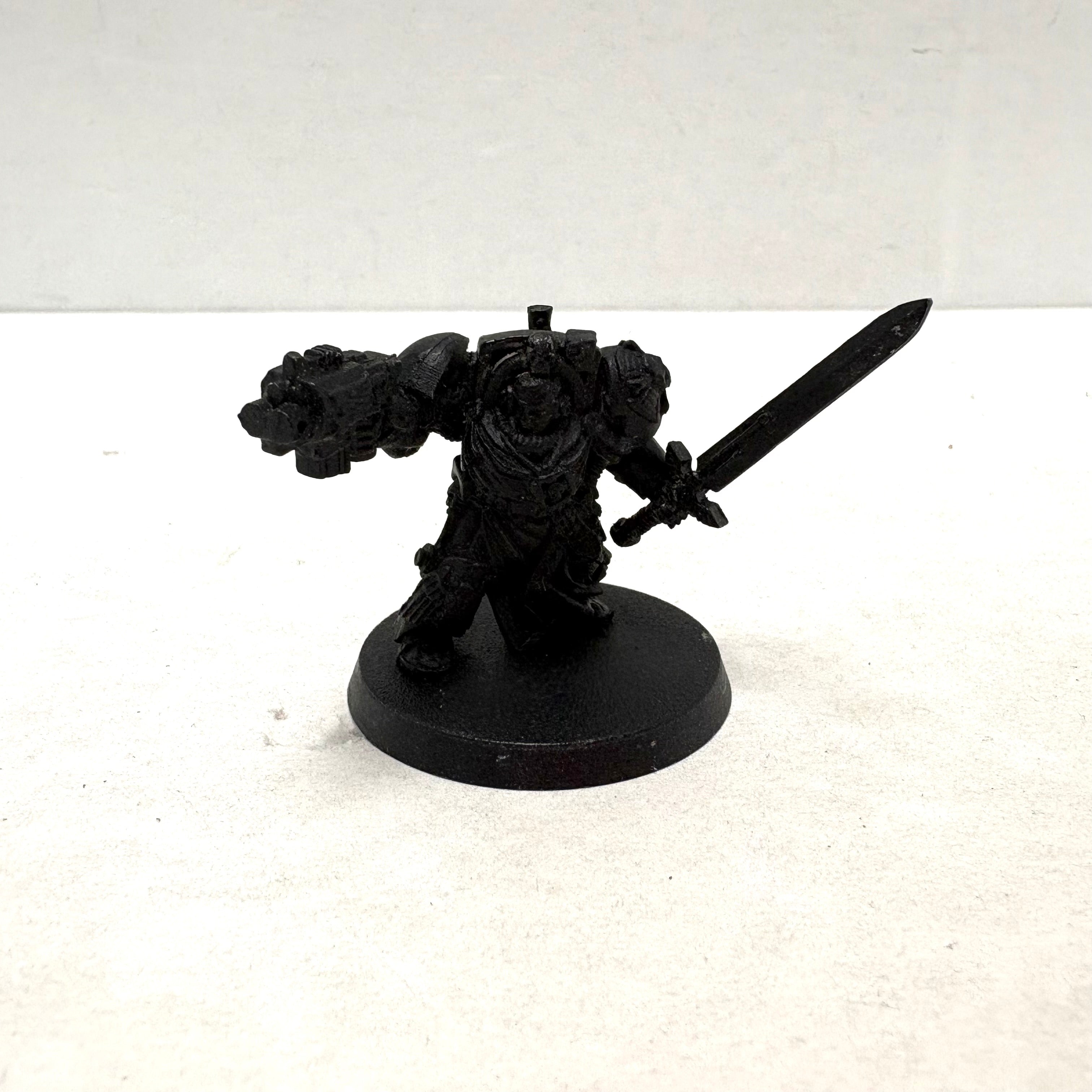 Space Marines: Captain in Terminator Armor (Old) (Used)