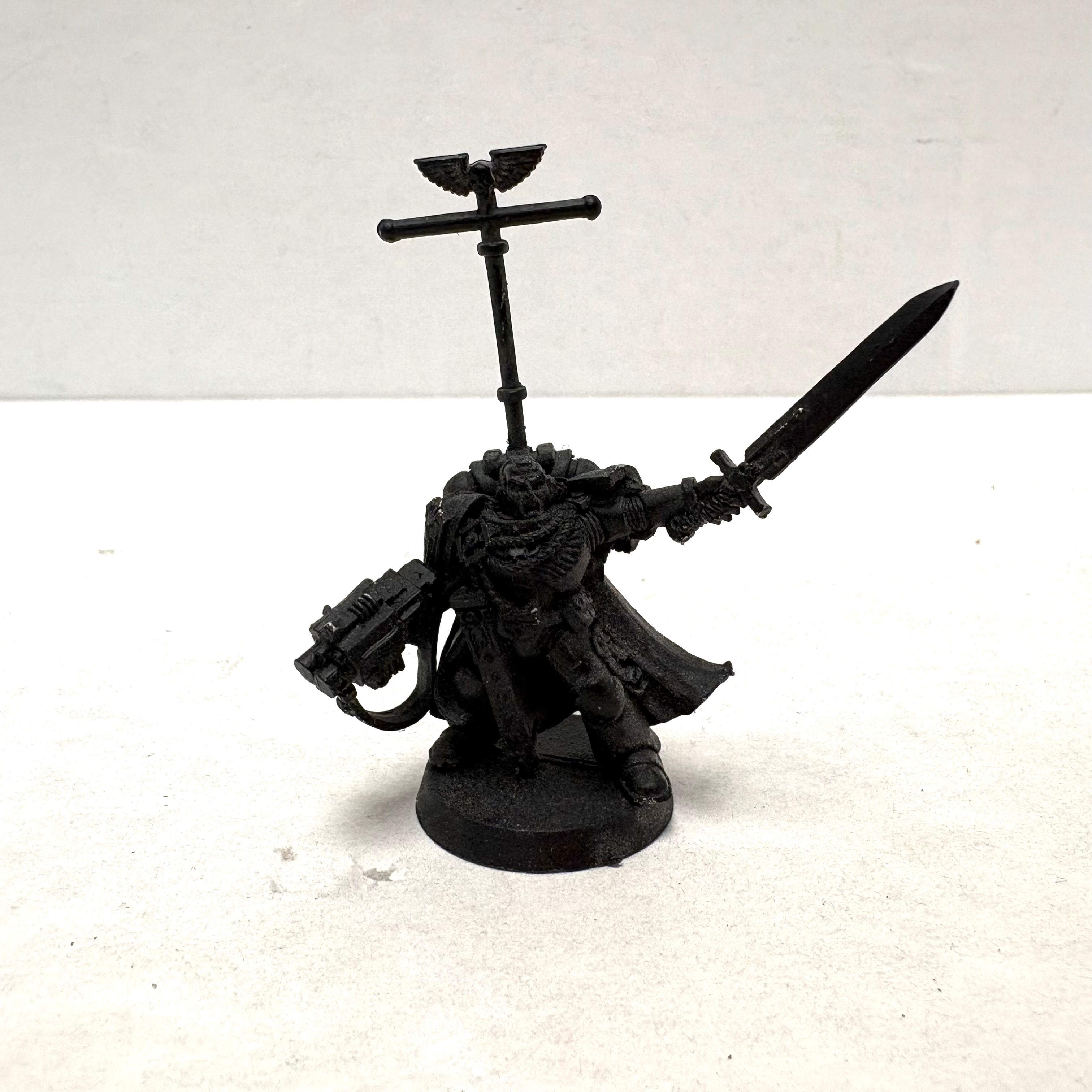 Space Marines: Captain (Old) (Used)
