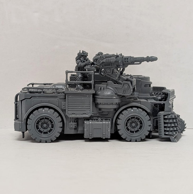 Genestealer Cults: Goliath Rockgrinder (Used)