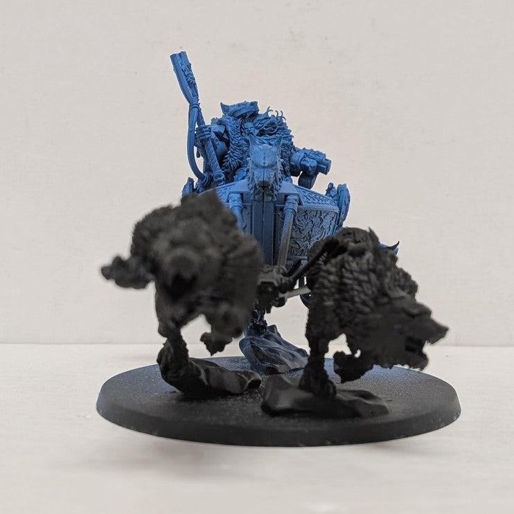 Space Wolves: Logan Grimnar on Stormrider (Used)