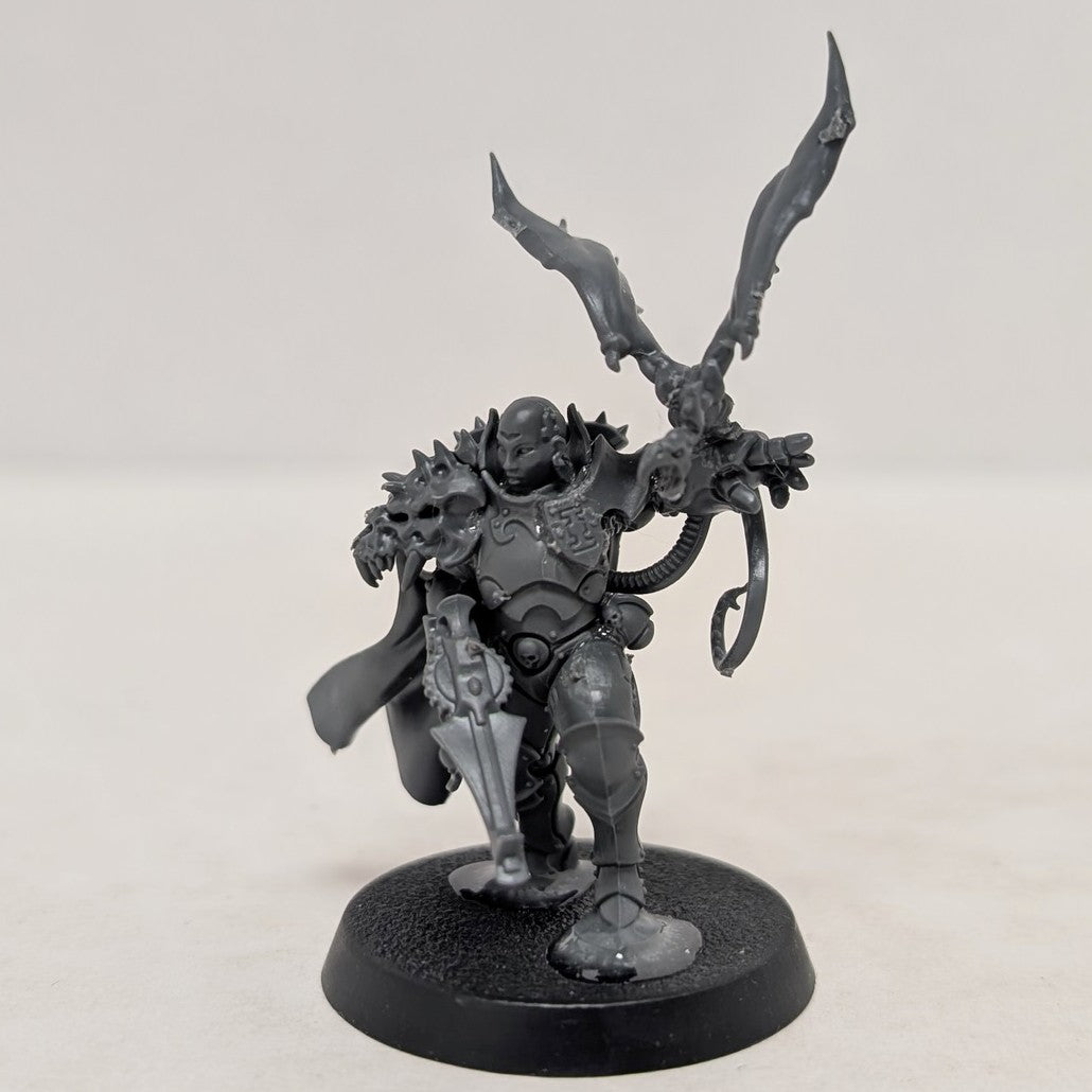 Imperial Agents: Lord Inquisitor Kyria Draxus (2) (Used)