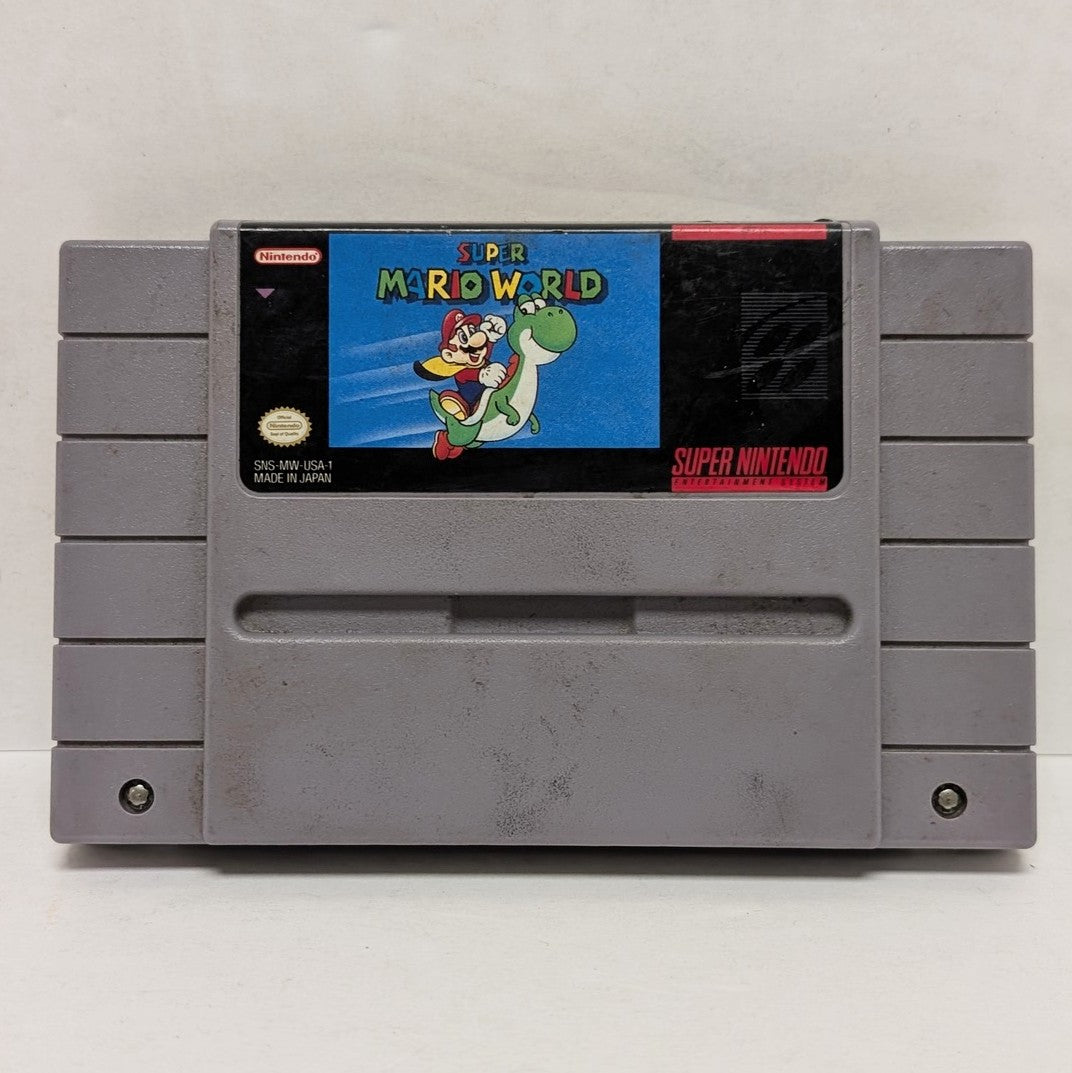 Super Nintendo : Super Mario World (Jeu uniquement, non testé)