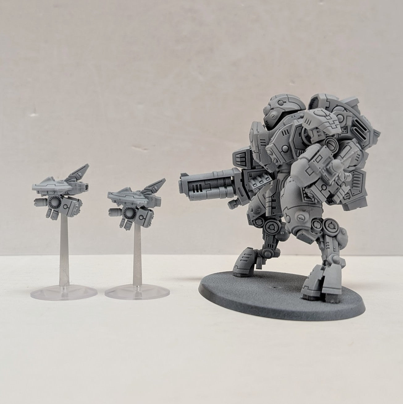 T’au Empire: XV95 Ghostkeel Battlesuit (2) (Used)