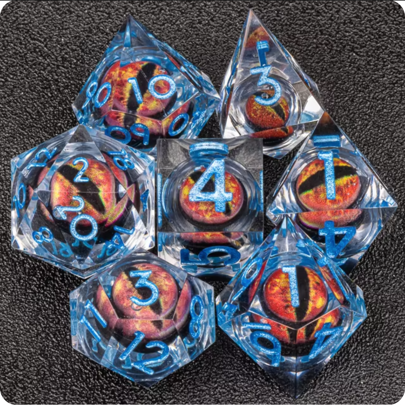 Ensemble de 7 dés à œil à noyau liquide en résine - Transparent