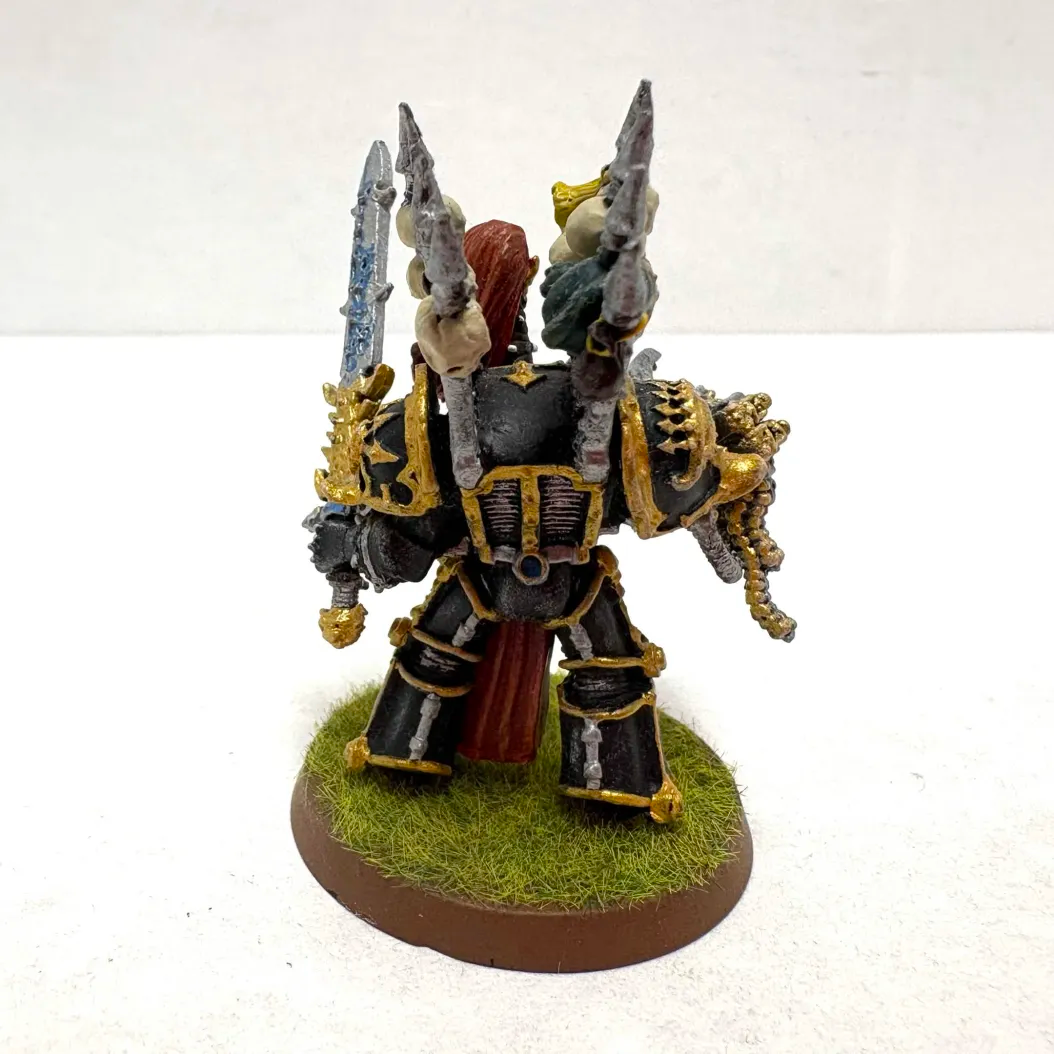 Chaos Space Marines: Abaddon the Despoiler (Old) (Used)