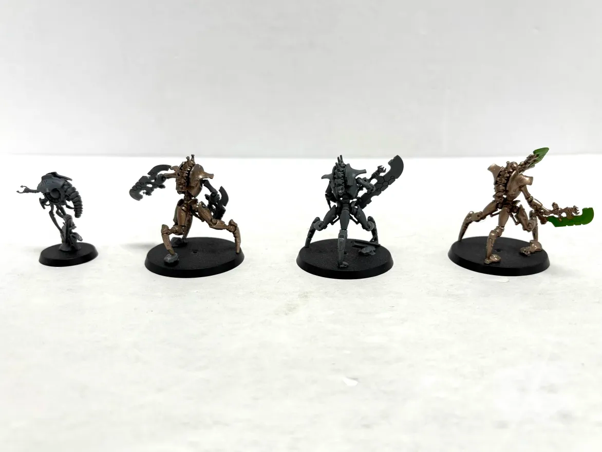 Nécrons : Canoptek Doomstalker