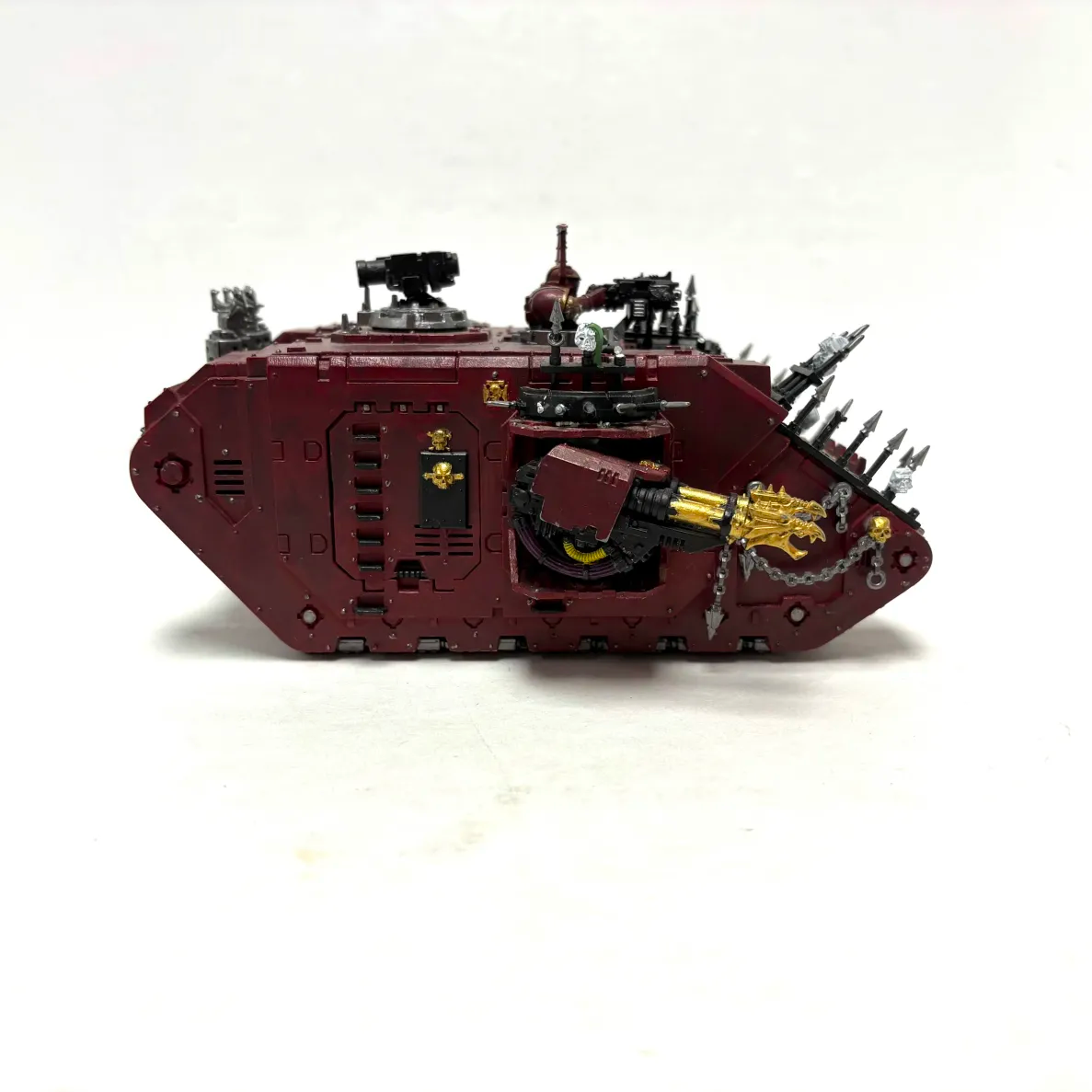 Chaos Space Marines: Chaos Land Raider (Used)