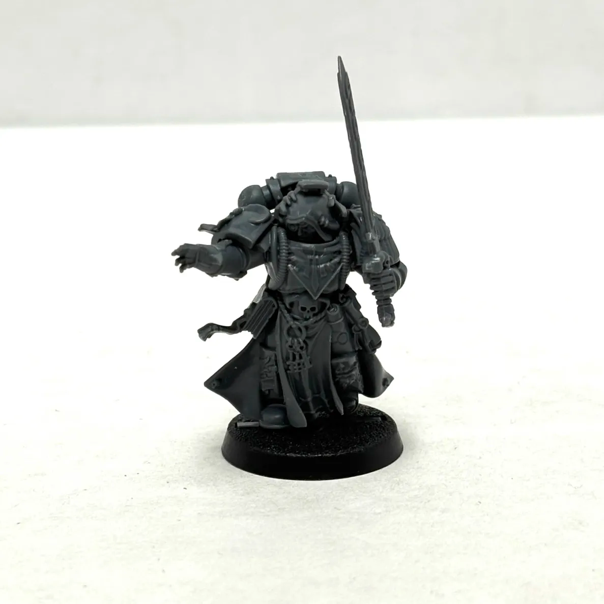 Space Marines: Librarian Turmiel (1) (Used)