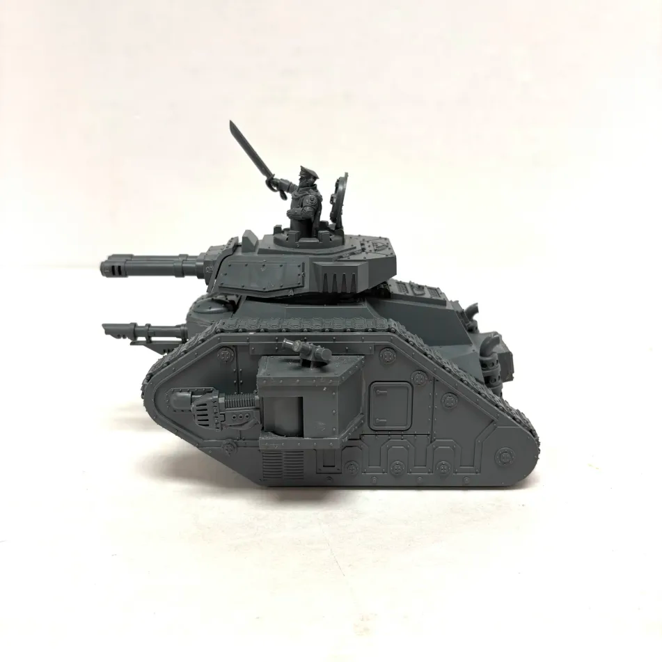 Astra Militarum: Leman Russ Commander (Used)