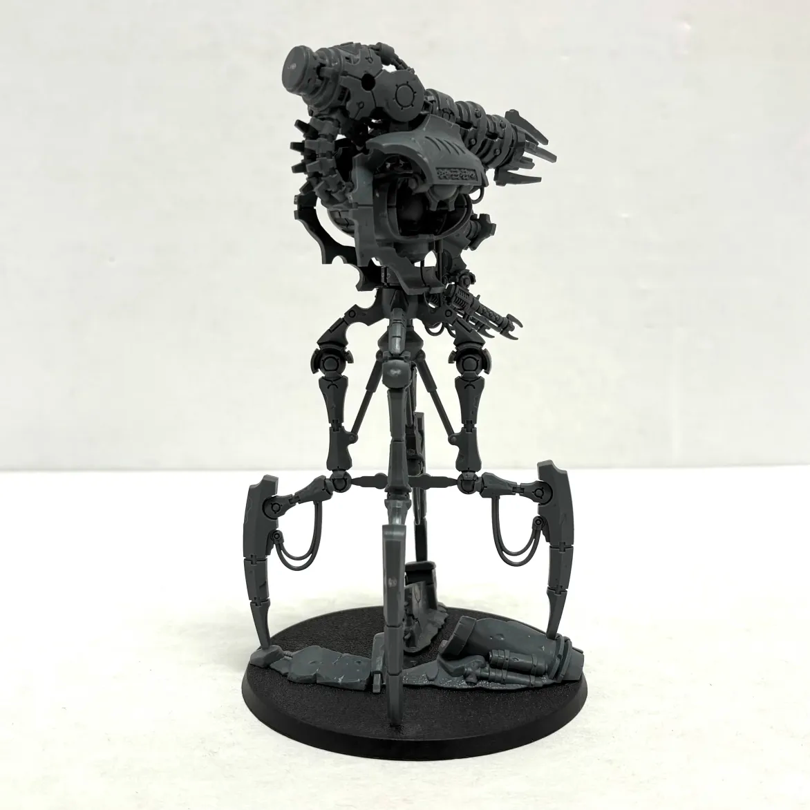 Nécrons : Canoptek Doomstalker