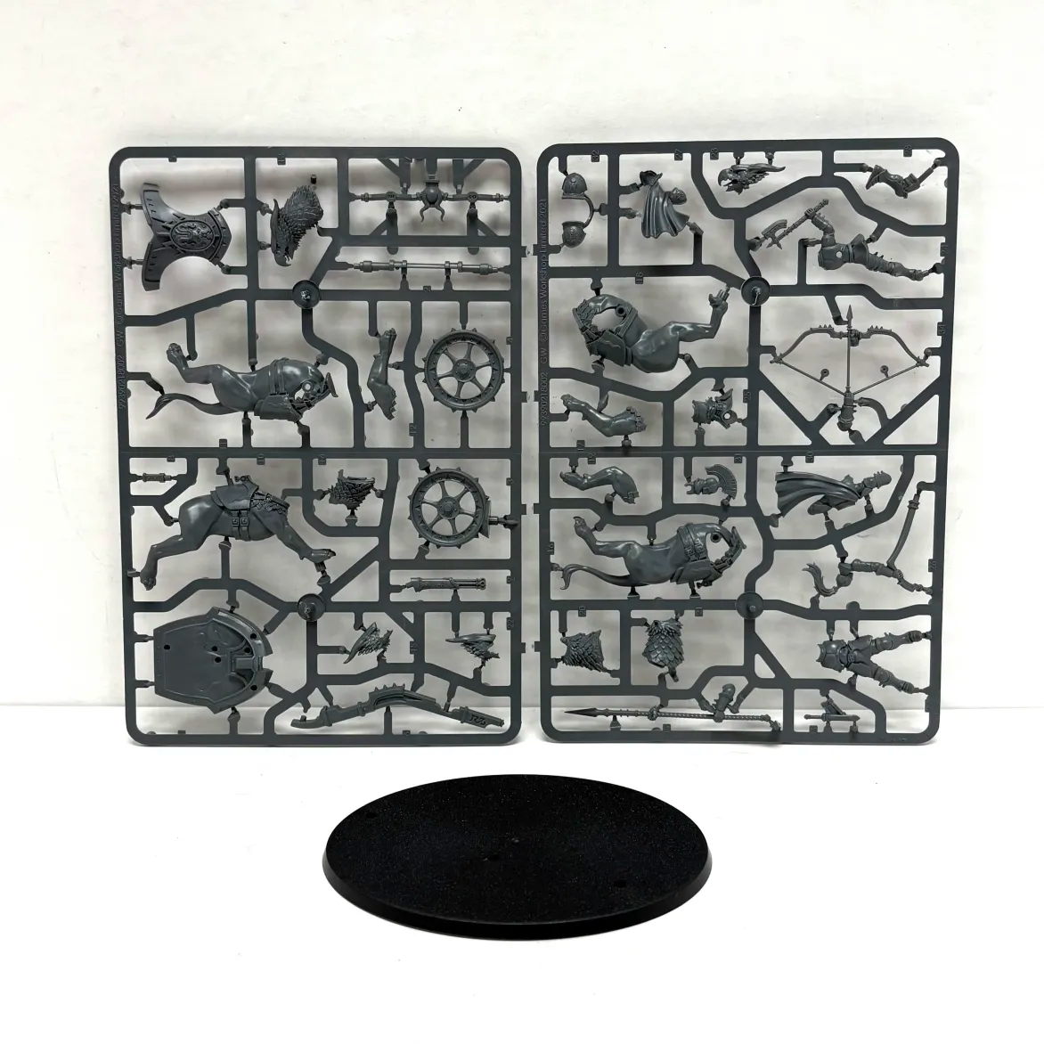 Stormcast Eternals: Stormstrike Chariot (Used) (2)