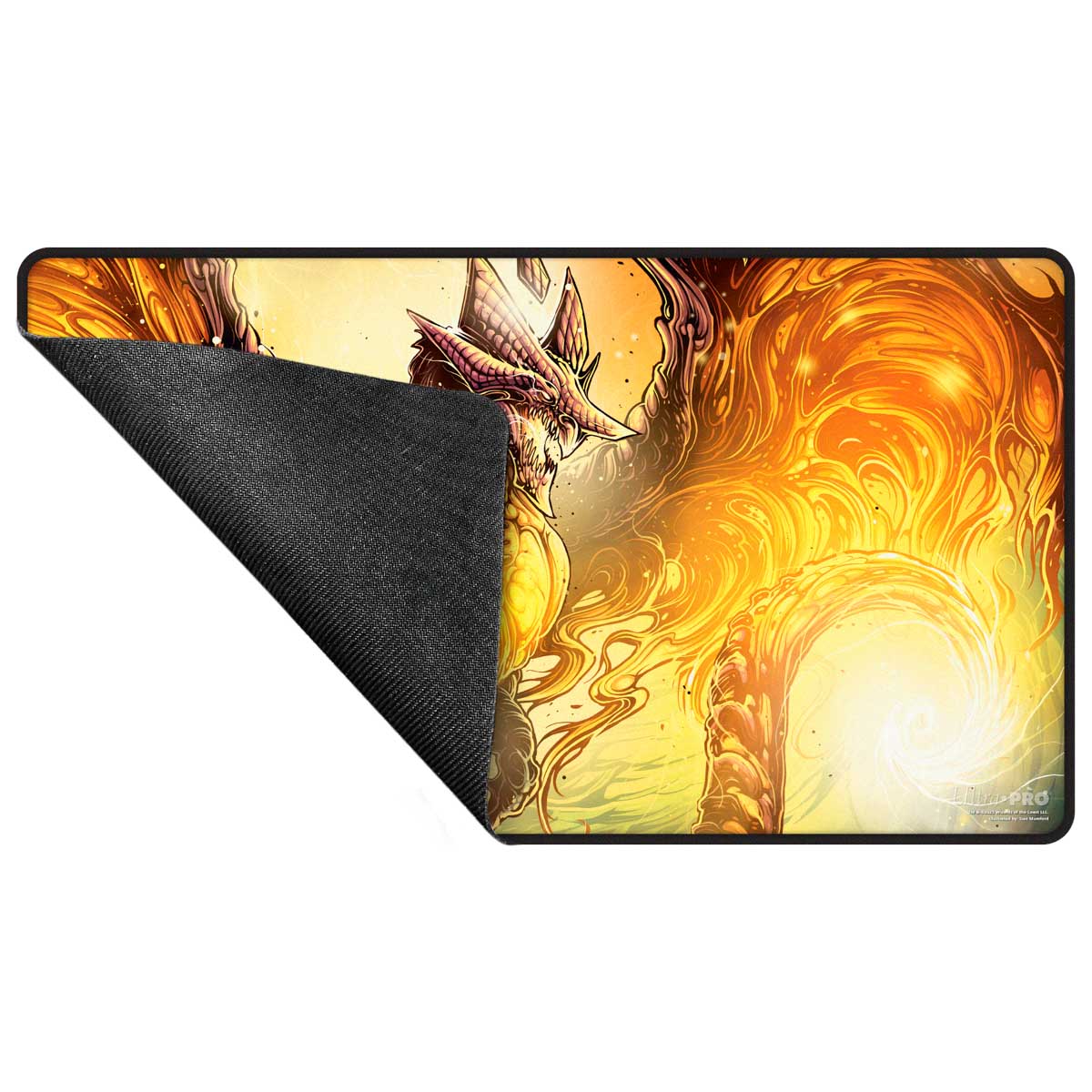 Tapis de jeu Magic: The Gathering Tarkir Dragonstorm Noir à coutures apparentes - Betor Kin to All