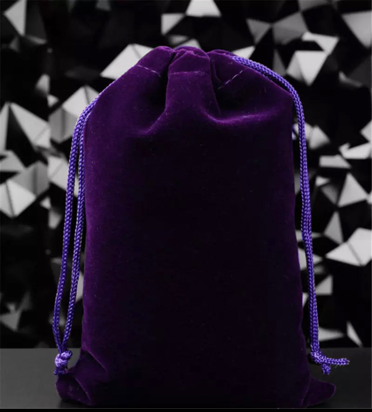 Sac à cordon en velours 3,5" x 4,7" - Violet