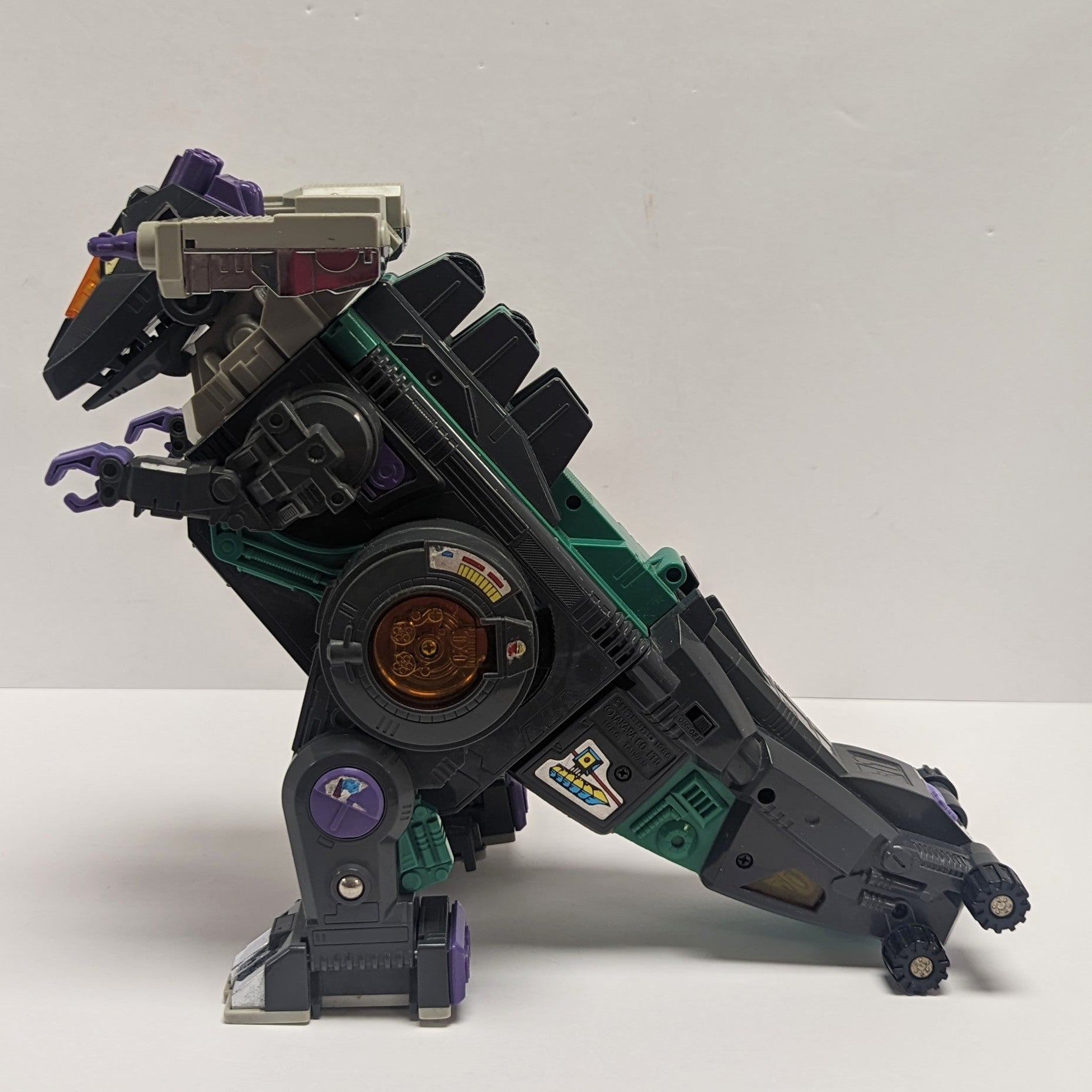 Transformateurs Trypticon Figure 1986 (utilisé)