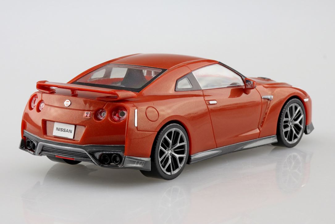 Snap Kit 1/32  Nissan GT-R (Ultimate Shiny Orange)