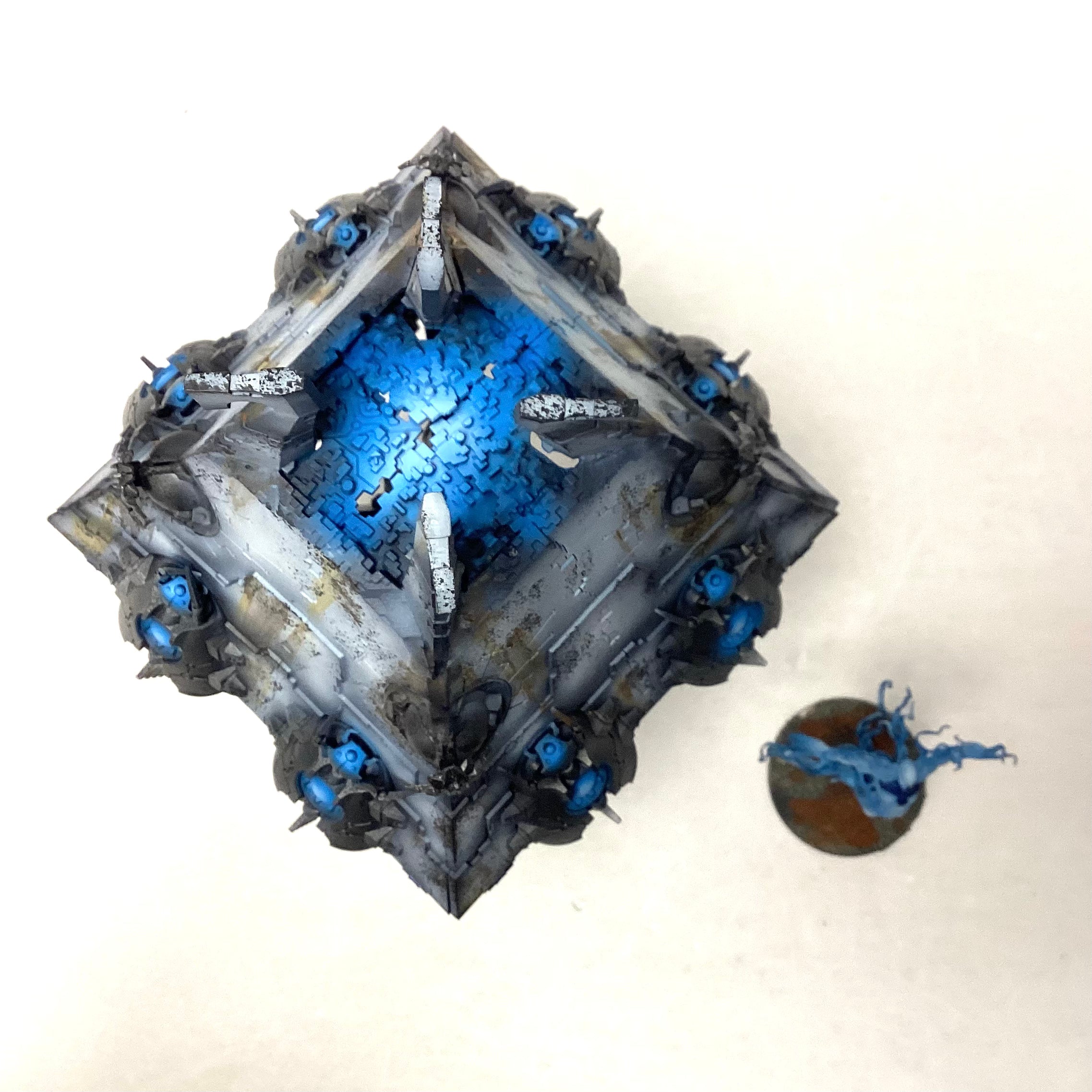 Necrons: Obelisk & Transcendent C'tan (Used)