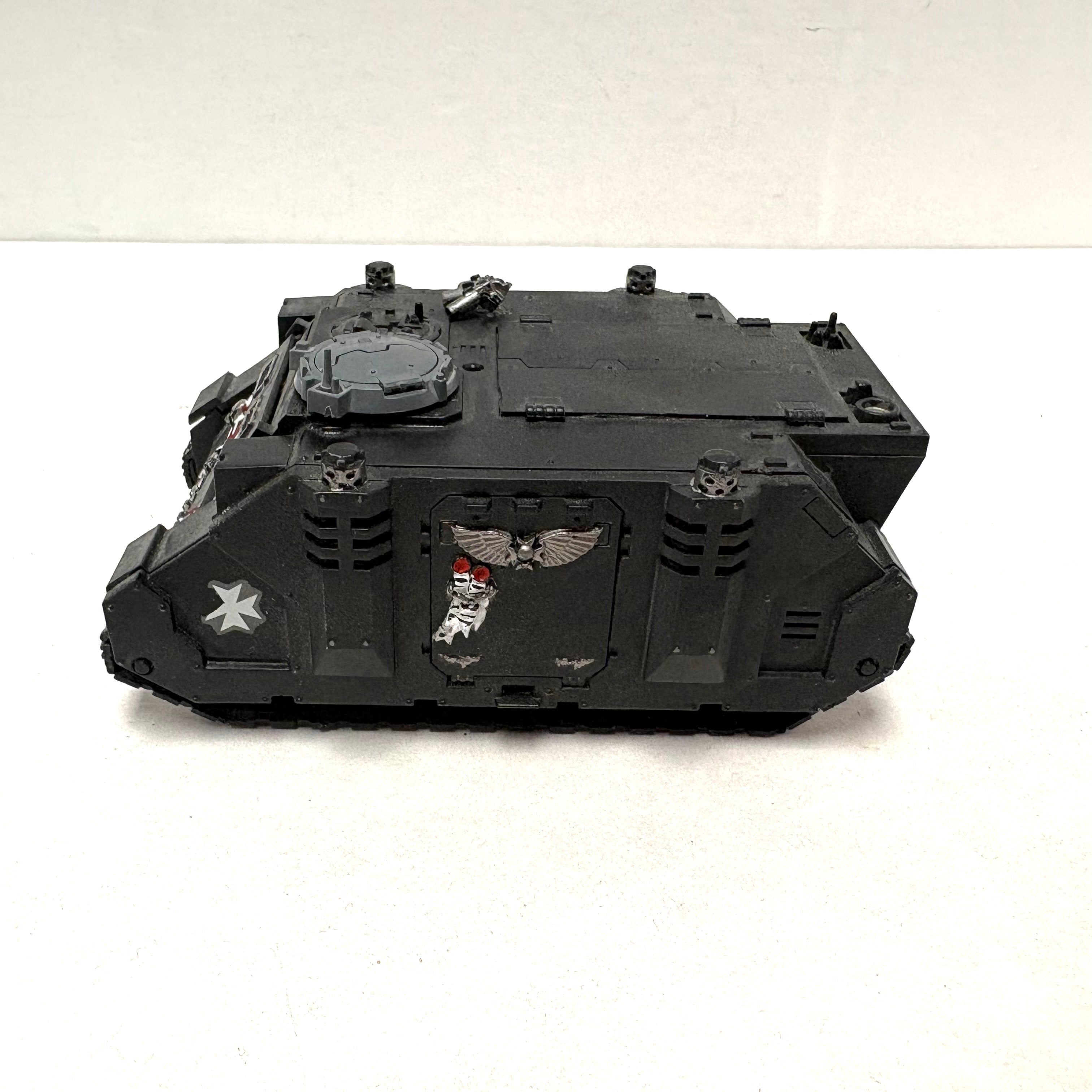Space Marines: Rhino (Used)