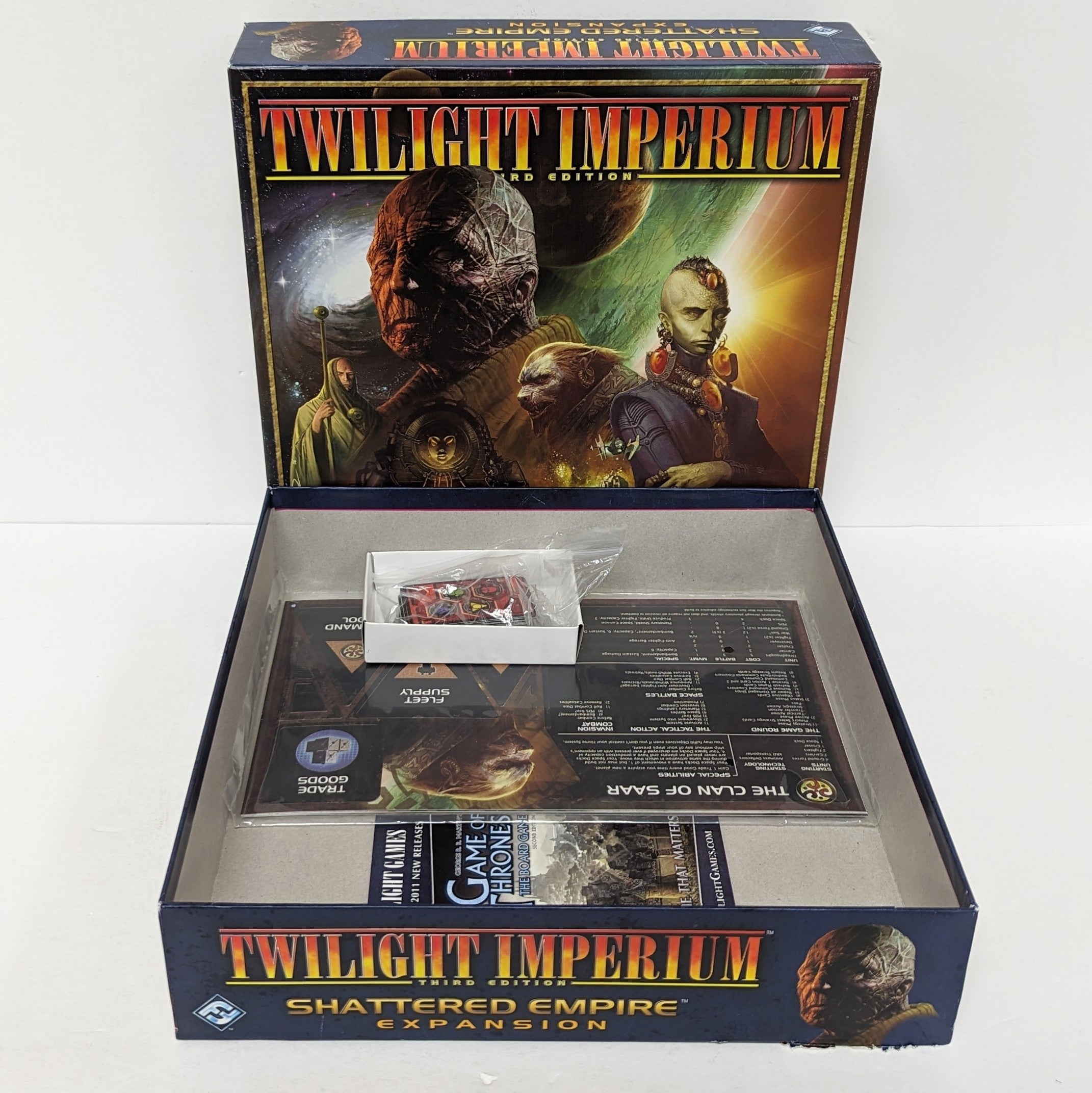 Twilight Imperium 3e édition + Extension Shattered Empire + Extension Shards of the Throne (Anglais) (Lot) (Occasion) (2)