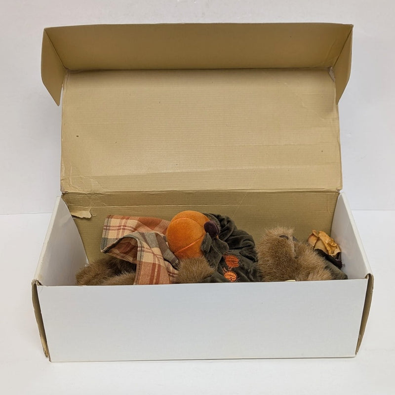 The Bearington Collection: Autumn Harvester (Used)