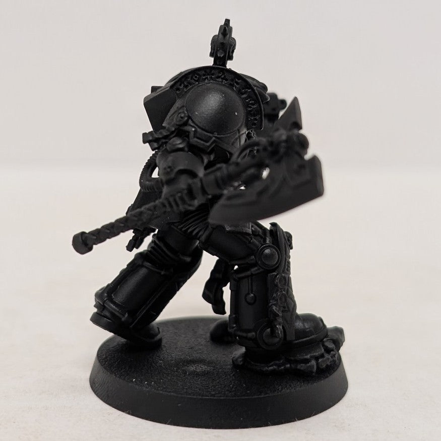 Space Marines: Librarian In Terminator Armour (1) (Used)