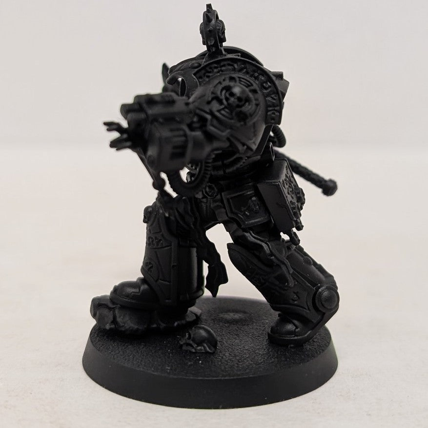 Space Marines: Librarian In Terminator Armour (1) (Used)