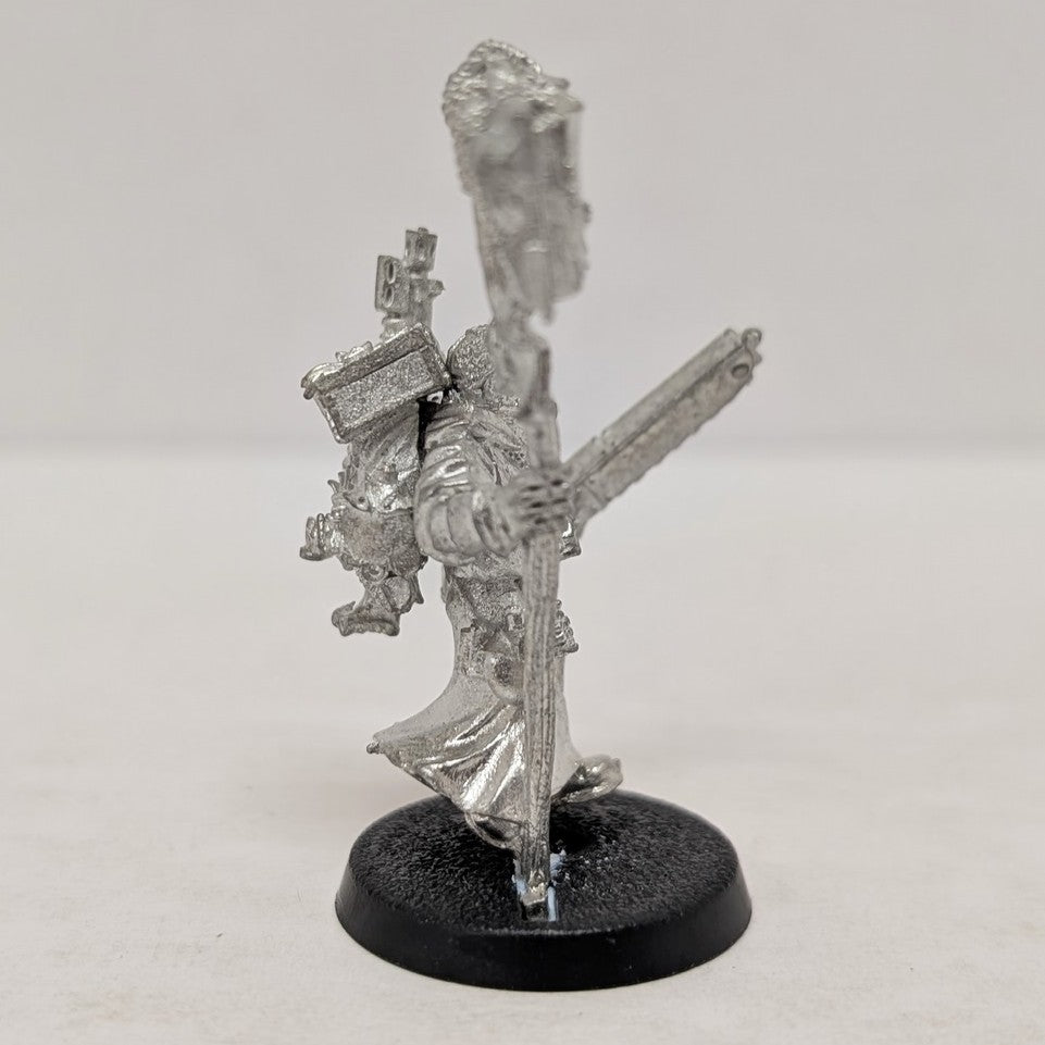 Adepta Sororitas: Missionary (Metal Model) (1) (Used)