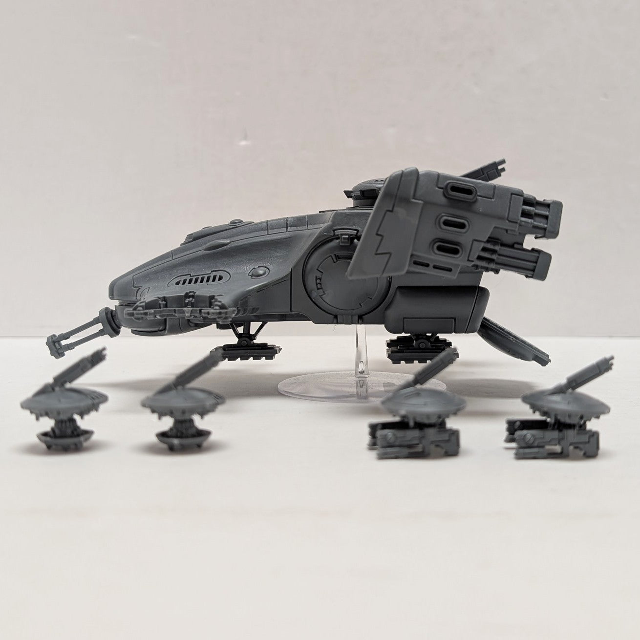 T'au Empire: TY7 Devilfish (Used)