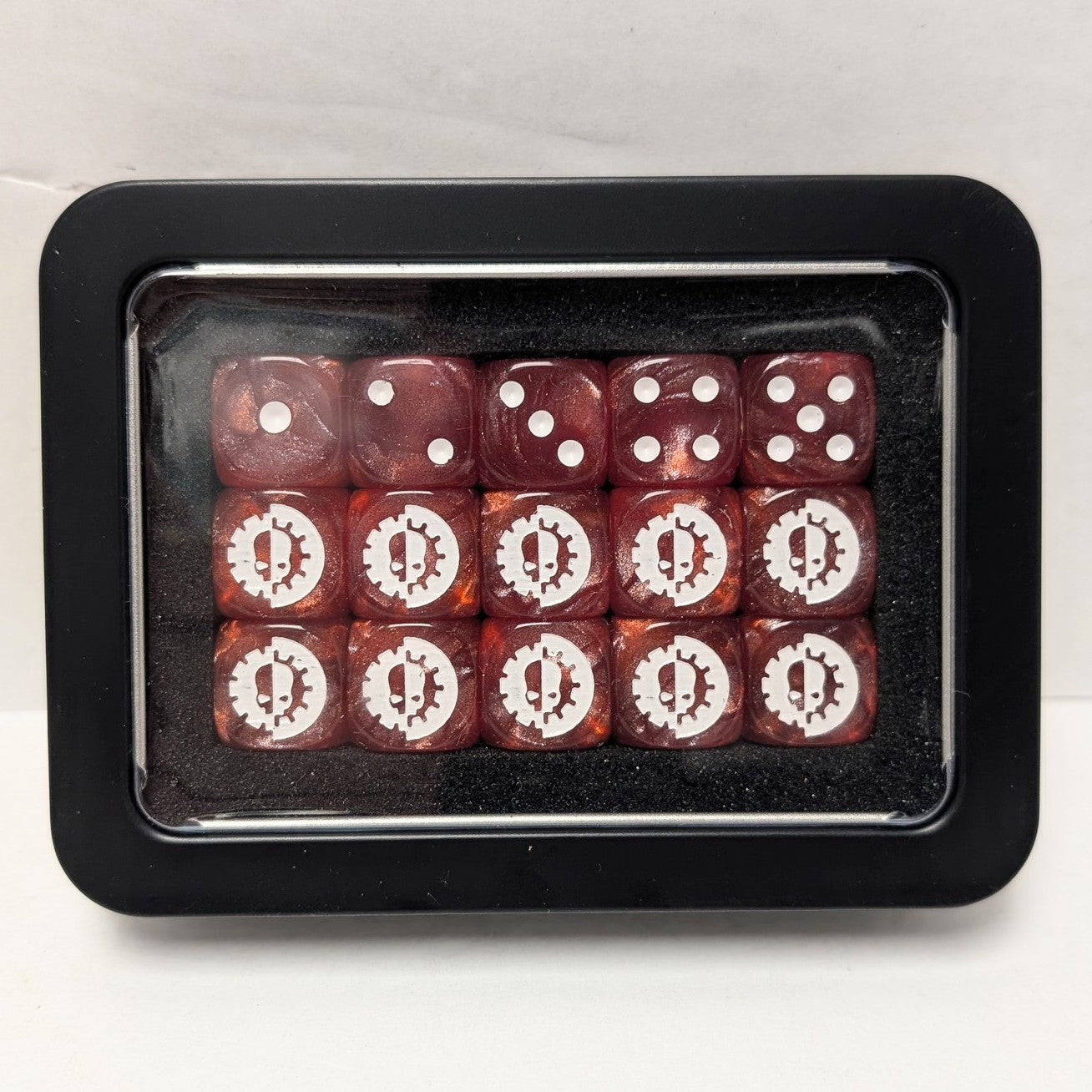 Wargaming 15 Dice Set - Red with White Pips
