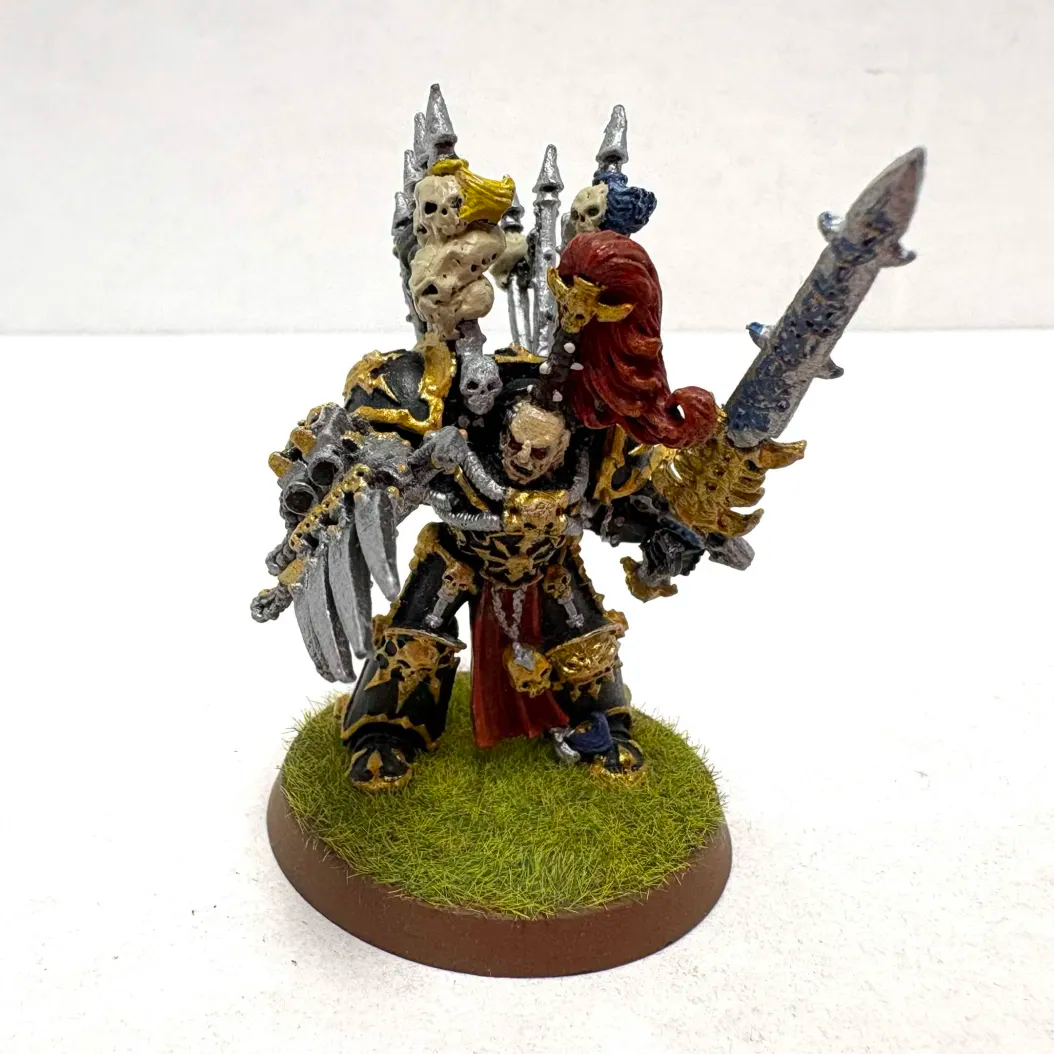 Chaos Space Marines: Abaddon the Despoiler (Old) (Used)