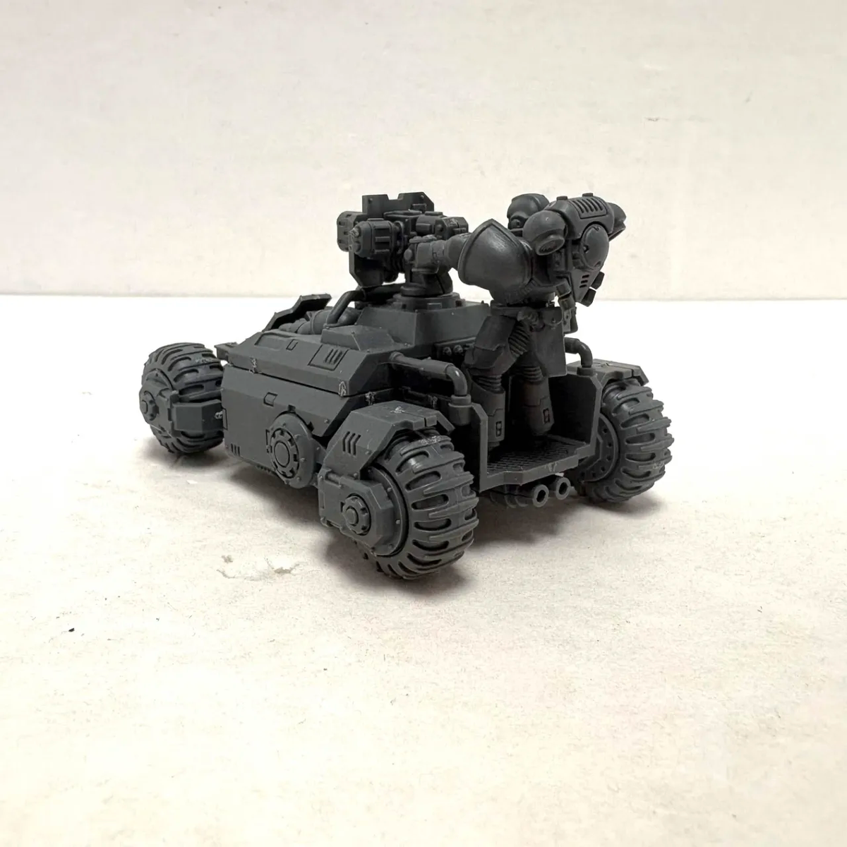 Space Marines: Primaris Invader ATV (Used)