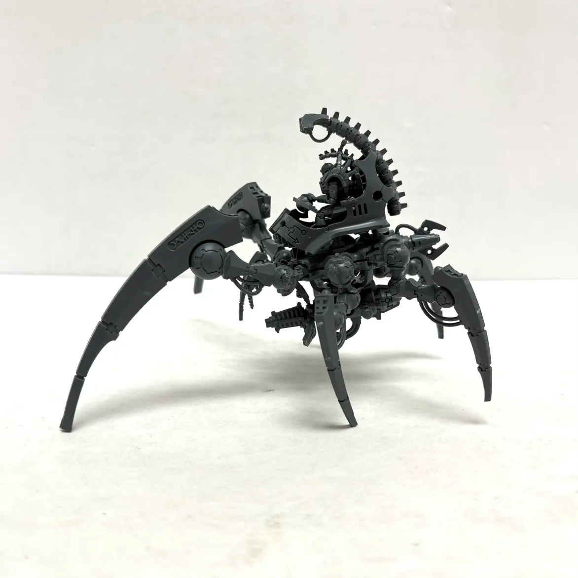 Nécrons : Canoptek Doomstalker