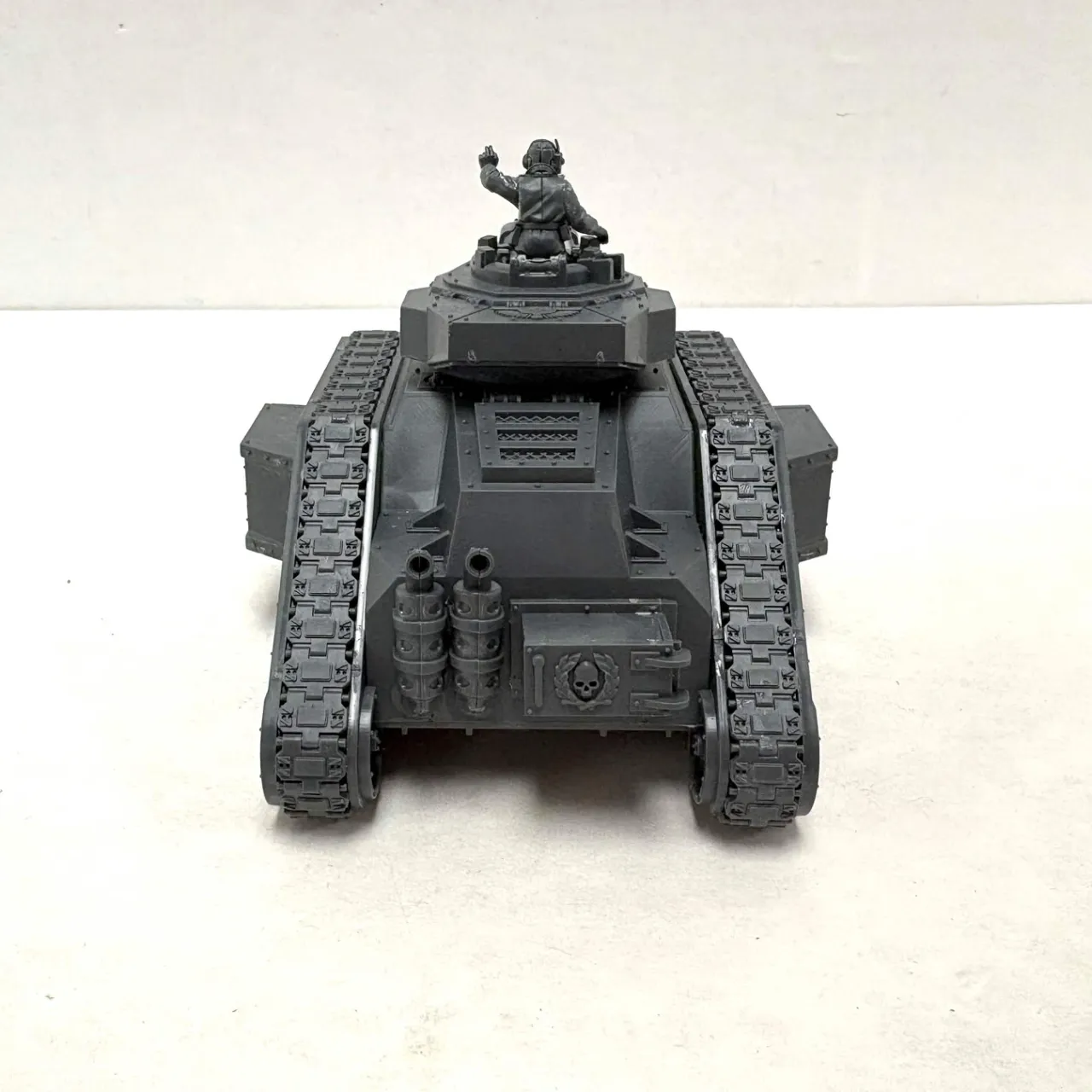 Astra Militarum: Leman Russ Battle Tank (Used)