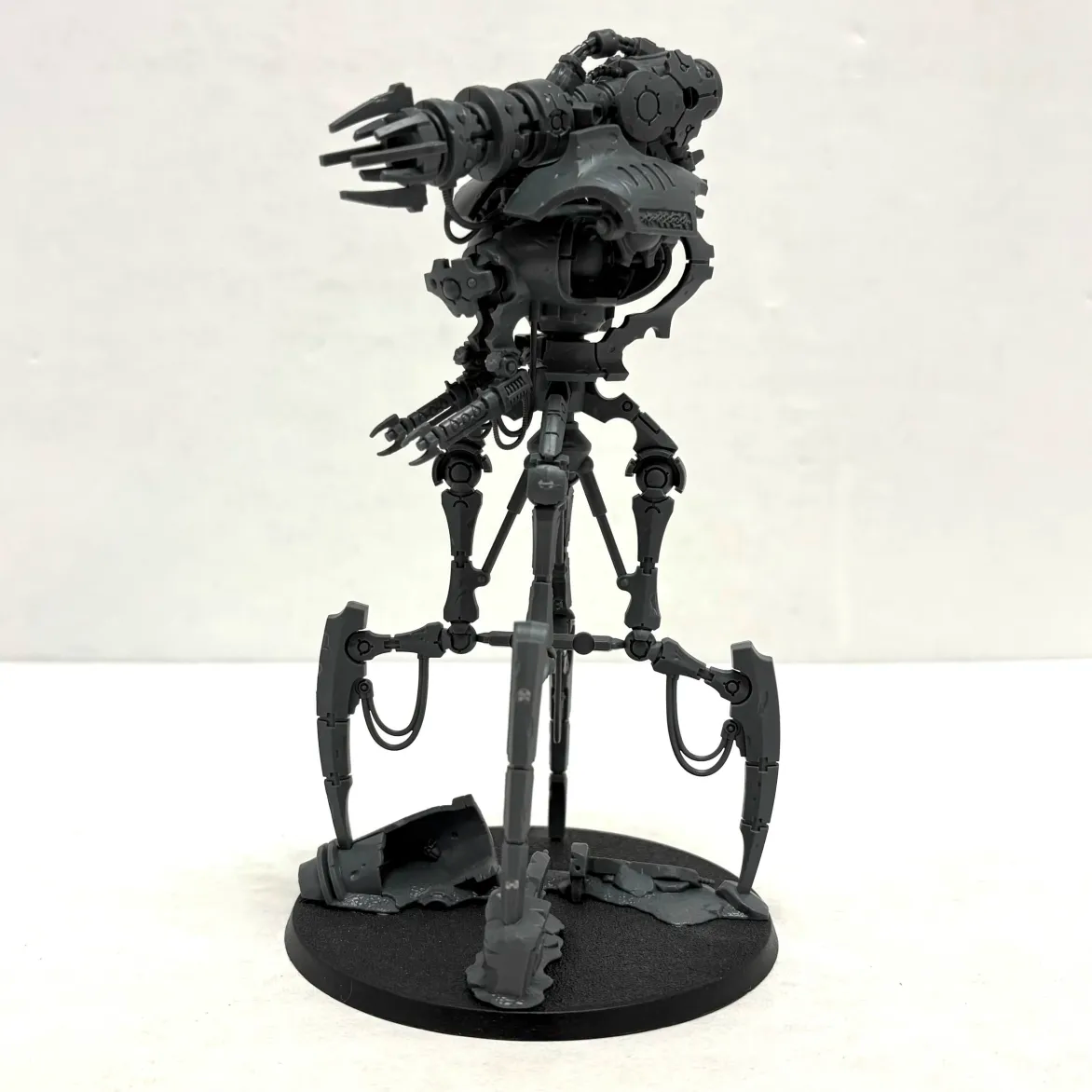 Nécrons : Canoptek Doomstalker