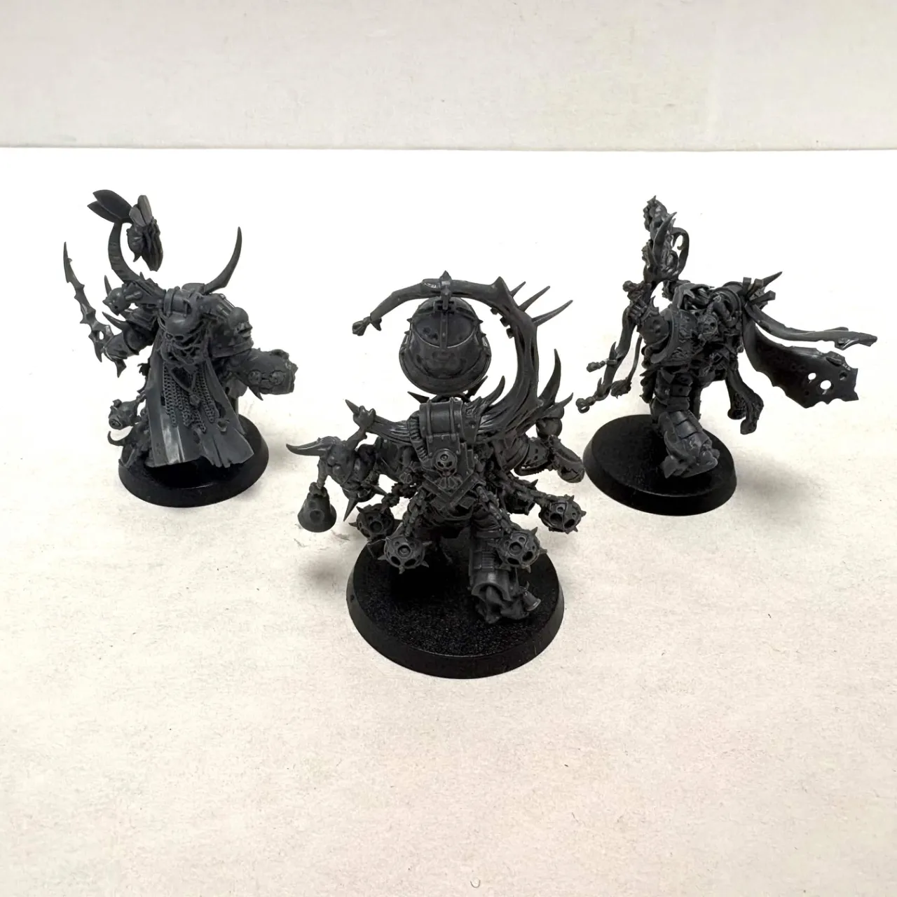 Death Guard: Malignant Plaguecaster, Noxious Blightbringer, and Plague Marine Champion (Used)