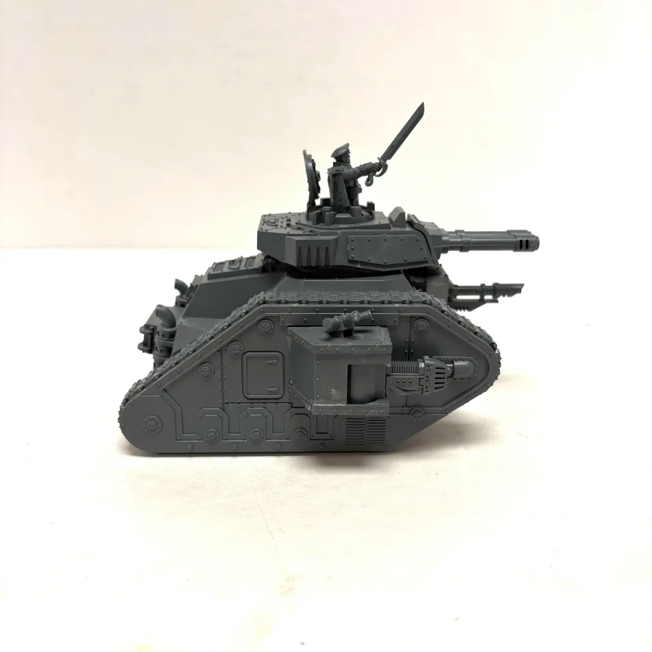 Astra Militarum: Leman Russ Commander (Used)