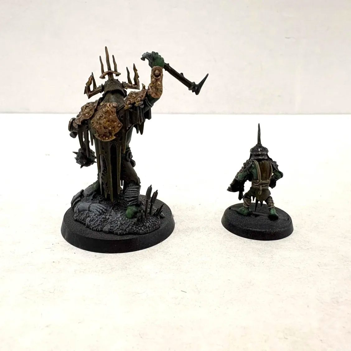 Orruk Warclans: Killaboss with Stab-Grot (Used)