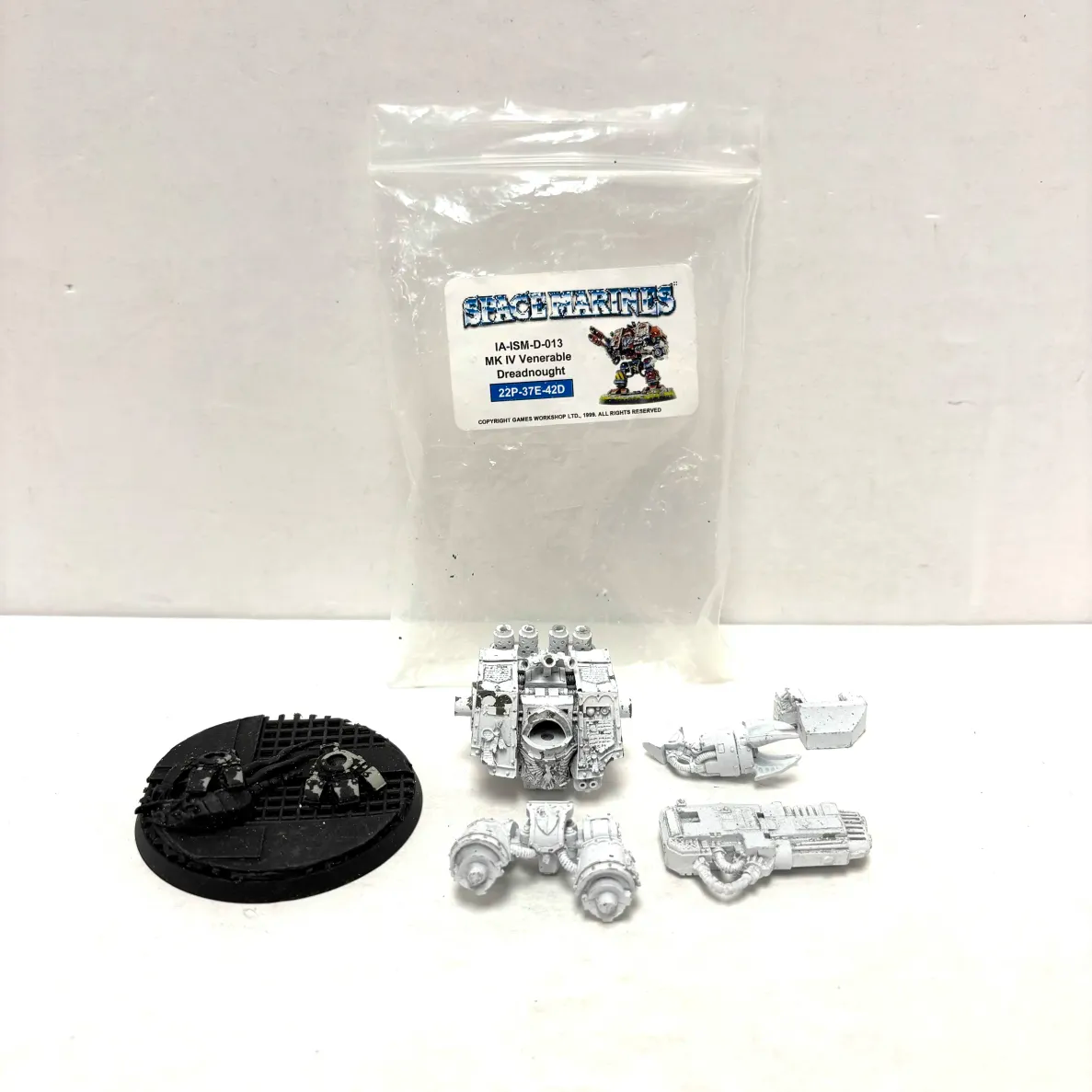 Space Marines: Venerable Dreadnought (1) (Used)