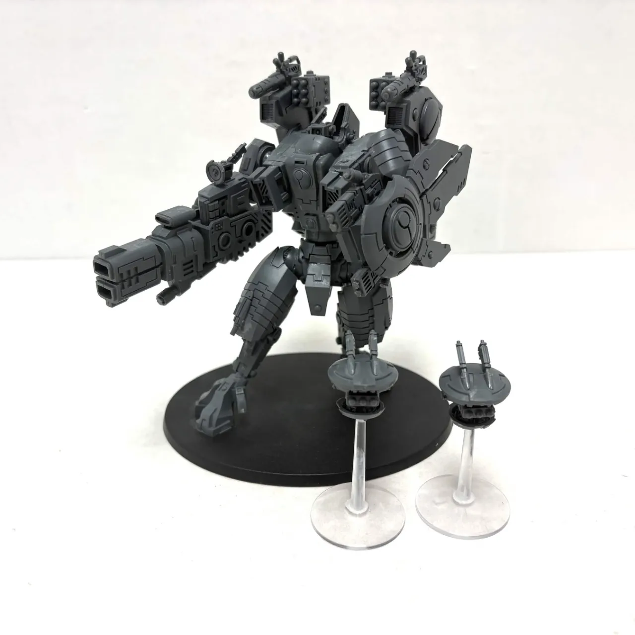 T'au Empire: XV104 Riptide Battlesuit (Used)
