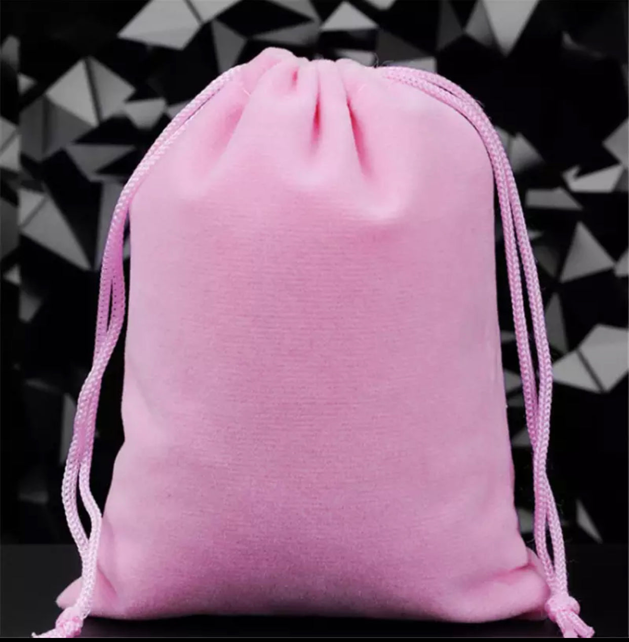 Sac à cordon en velours 3,5" x 4,7" - Rose