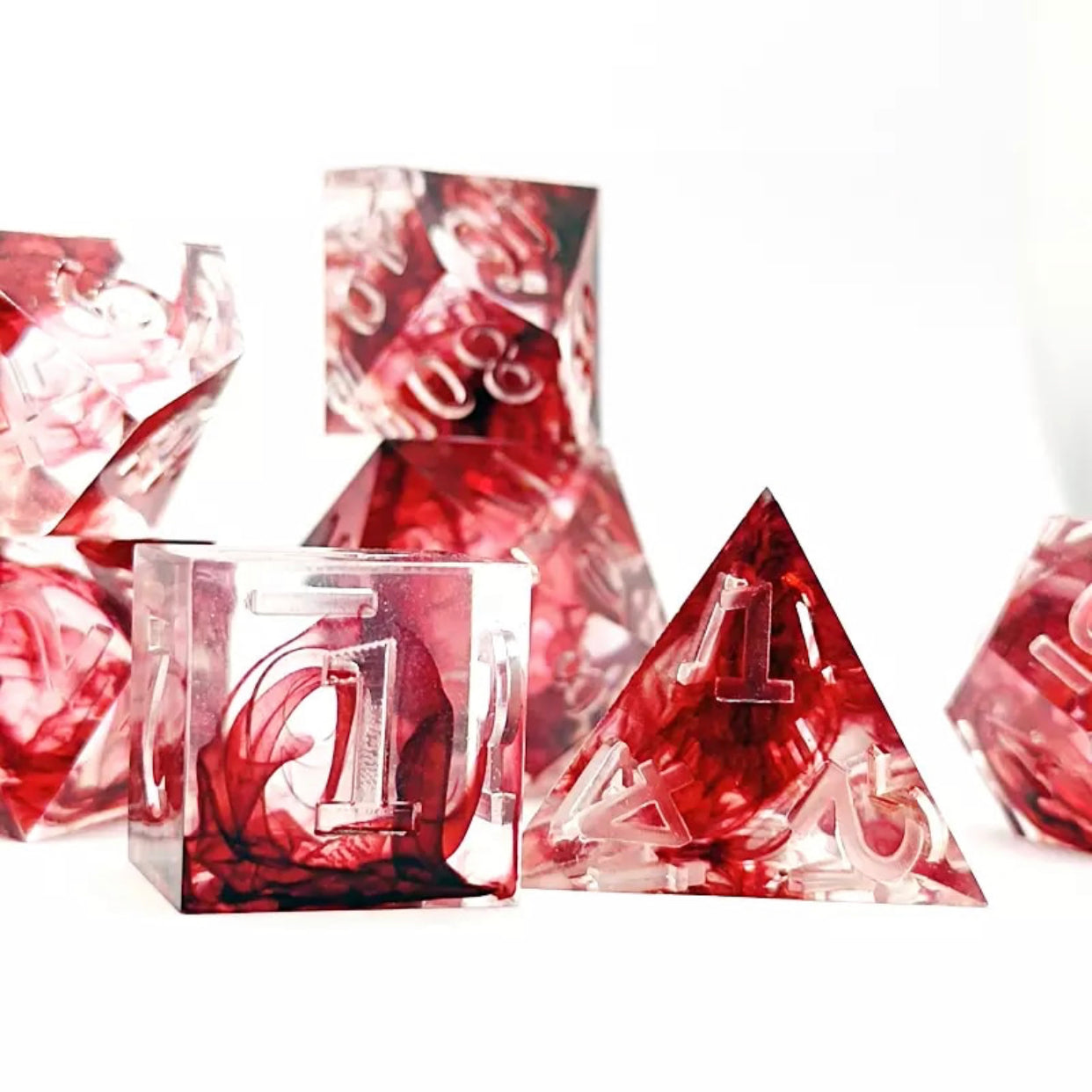 Tache de sang transparente Ensemble de 7 dés de coupe pointue