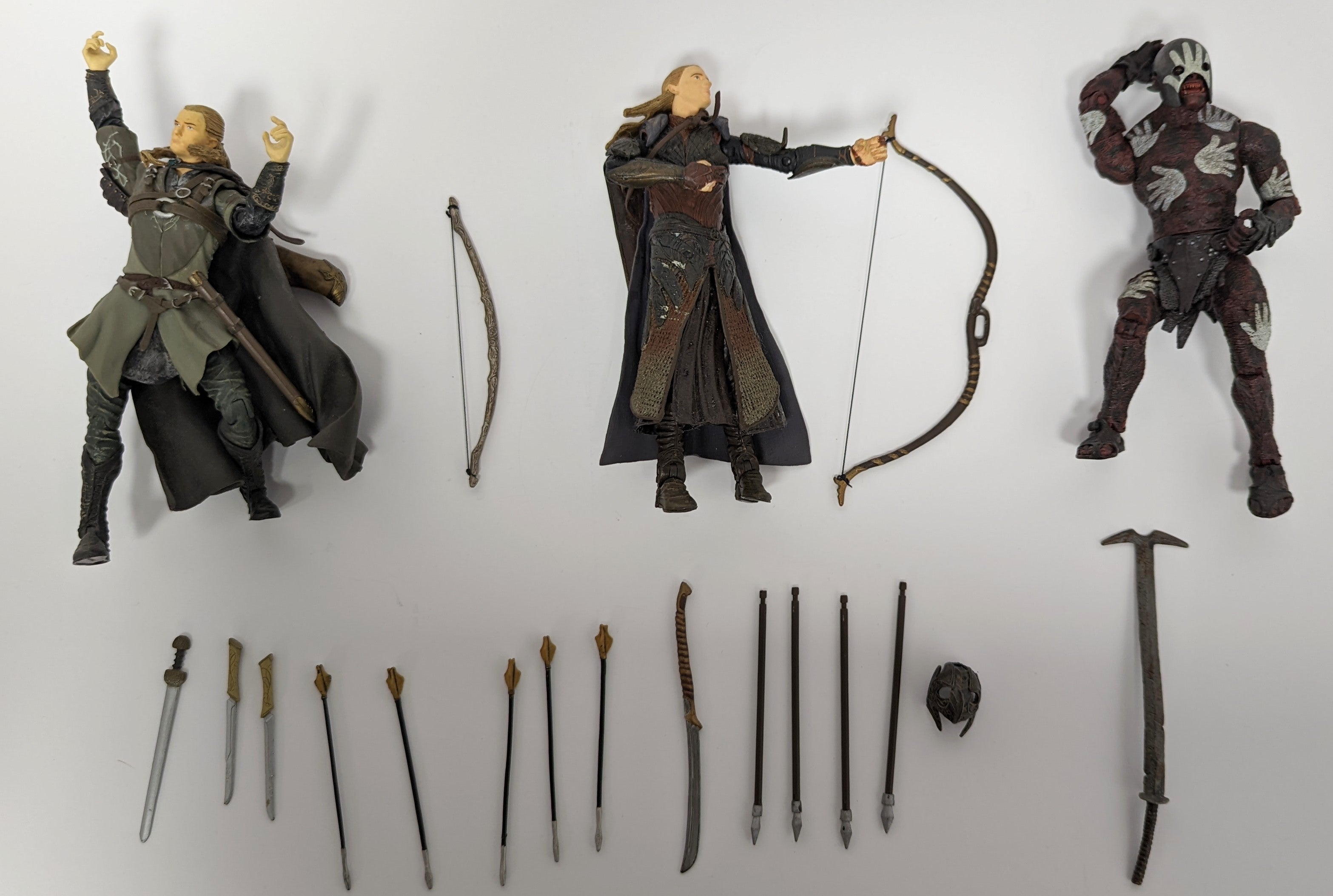 Le Seigneur des Anneaux : trois figurines articulées (utilisées)