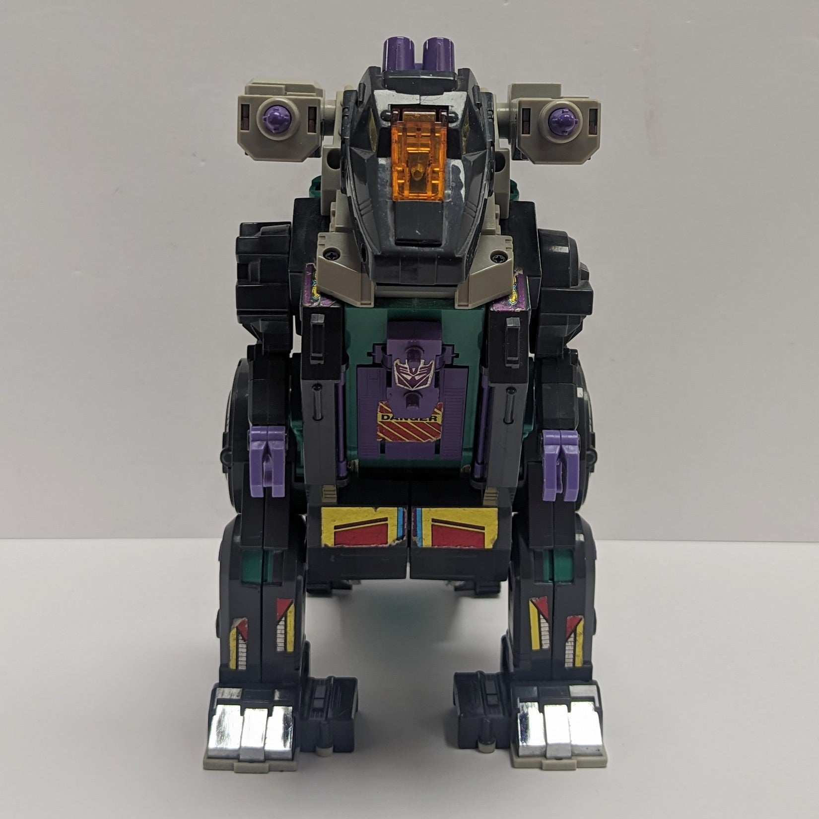 Transformers Trypticon Figure 1986 (Used)