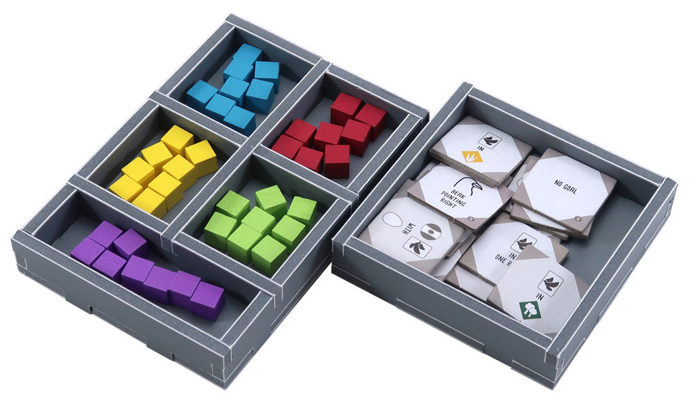 Espace plié : jeux de cartes vivants